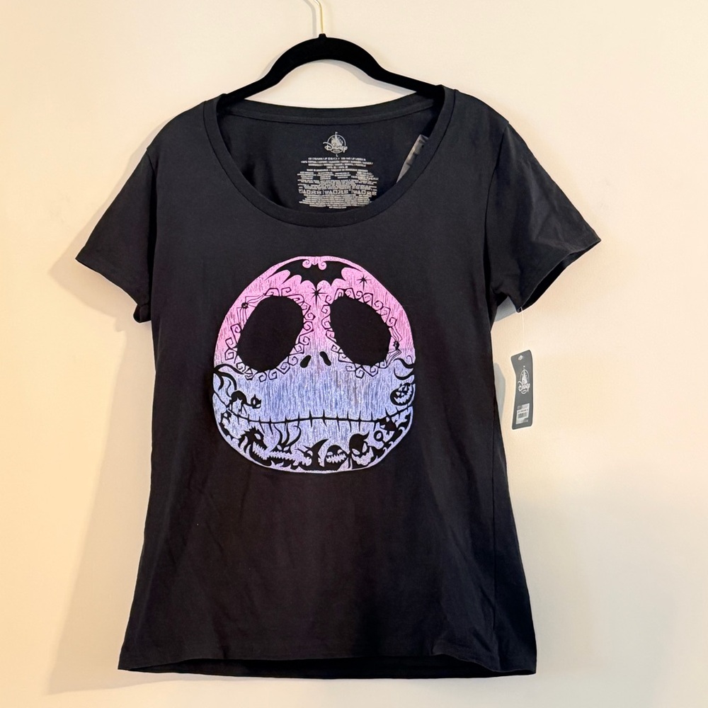 Disney Black Tee with Pink and Blue Skull Graphic Size L NWT